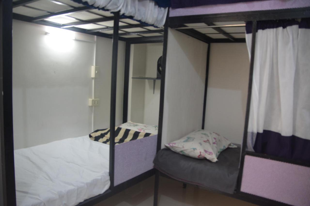 Отель Sleepadz - Capsule Beds Dormitel In Magsaysay Ave Naga Экстерьер фото