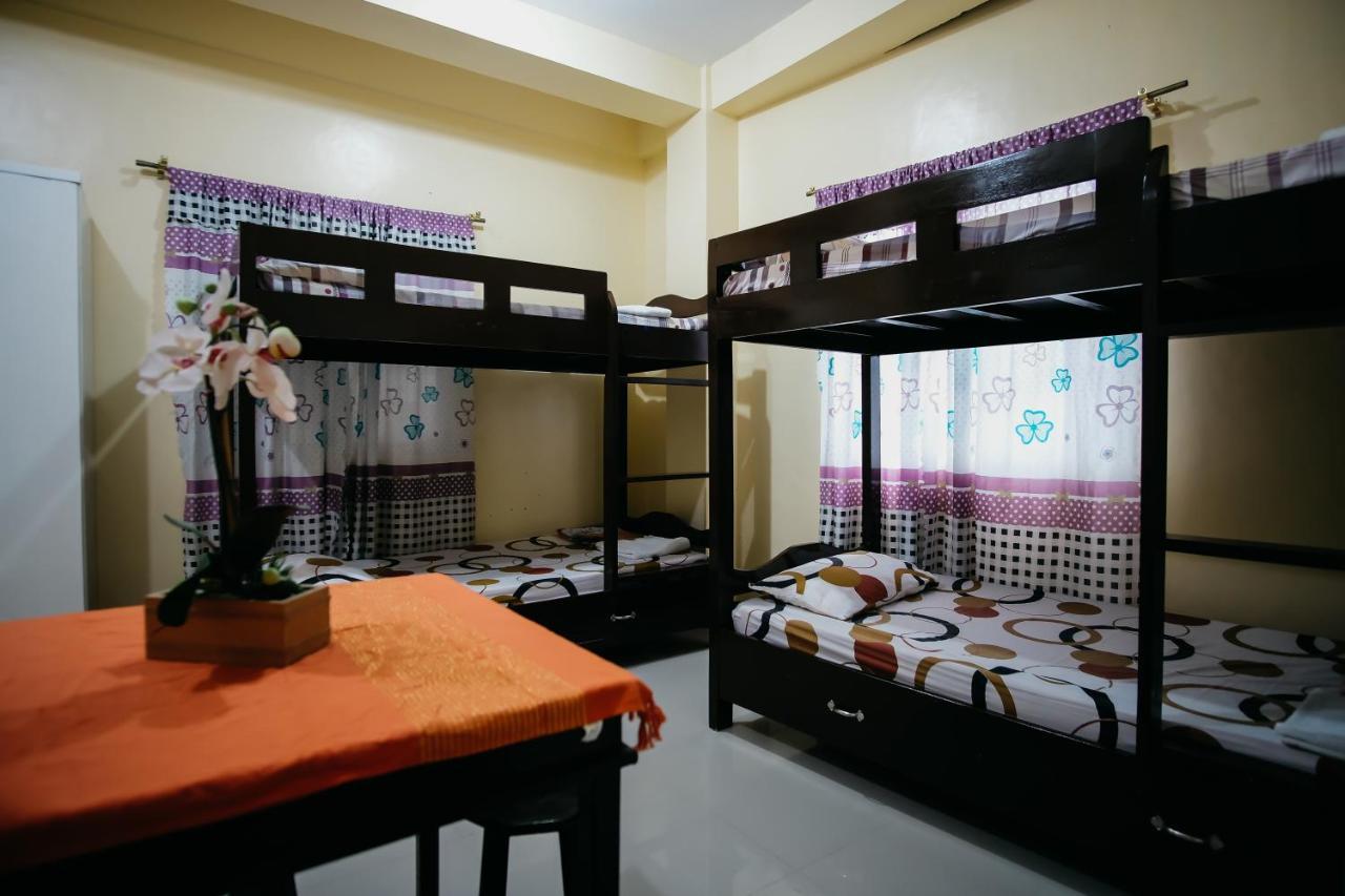 Отель Sleepadz - Capsule Beds Dormitel In Magsaysay Ave Naga Нага Экстерьер фото