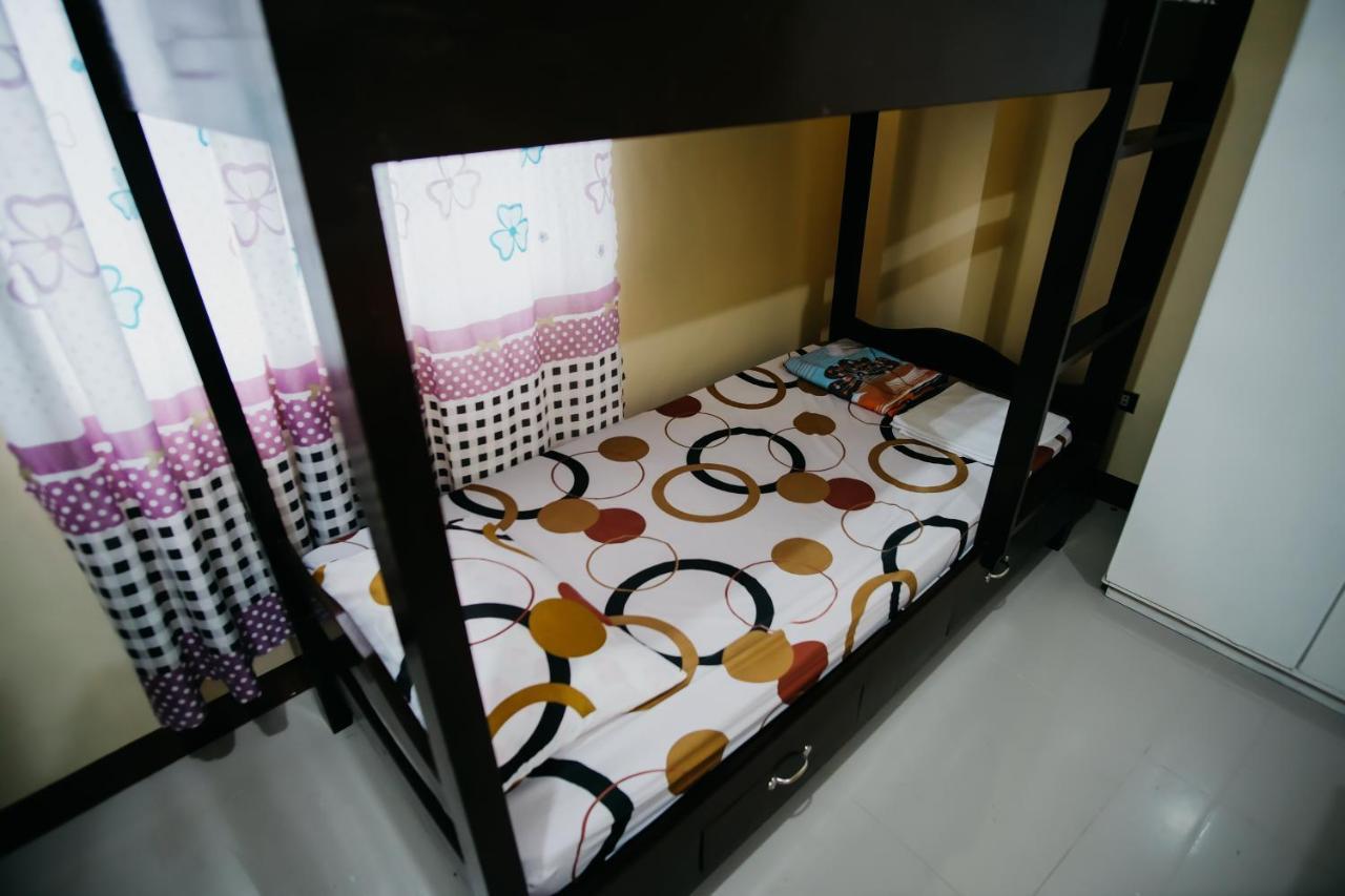 Отель Sleepadz - Capsule Beds Dormitel In Magsaysay Ave Naga Экстерьер фото